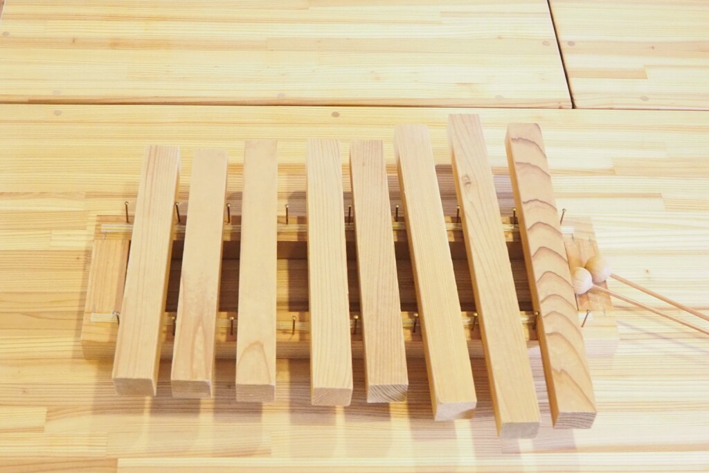 木育で使用される木琴